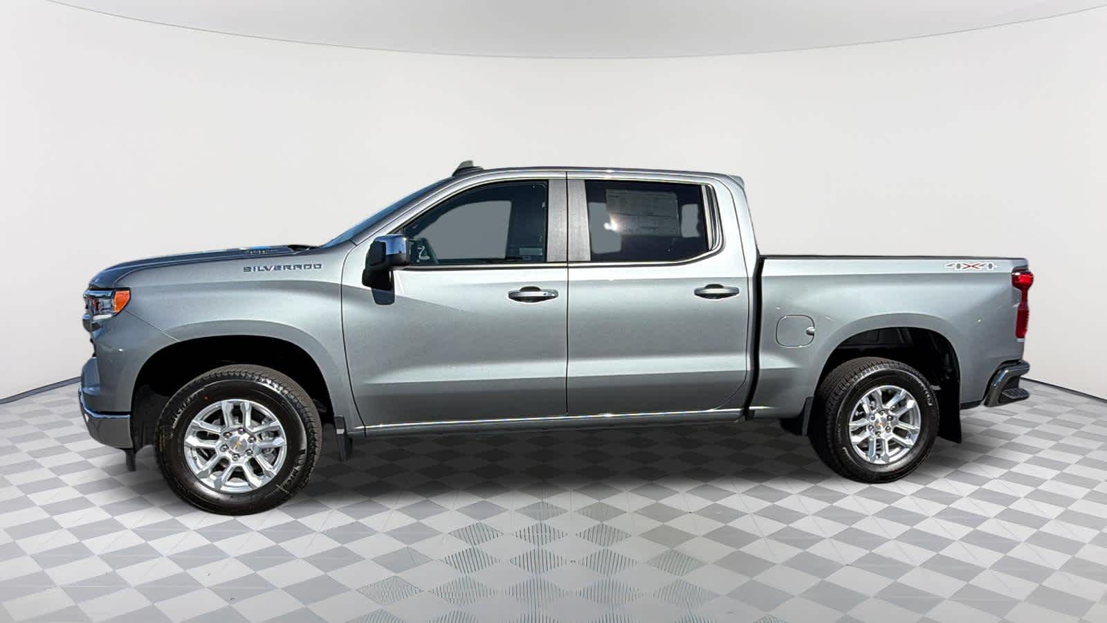 Thumbnail: 2026 Chevrolet Silverado 1500 - 8