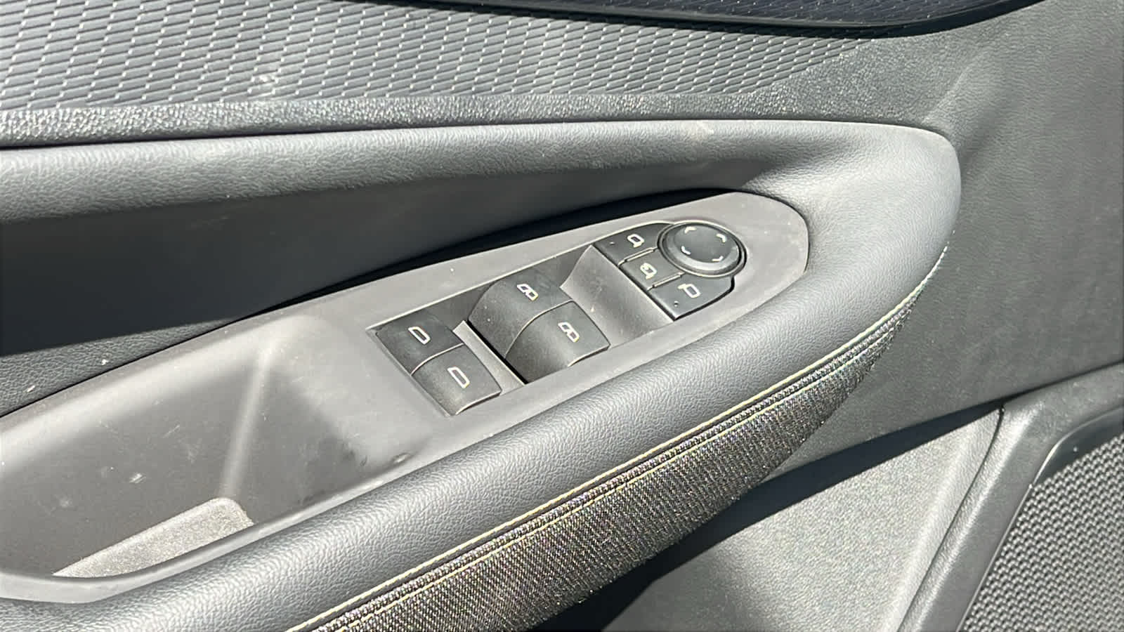 Thumbnail: 2024 Chevrolet Blazer EV - 22