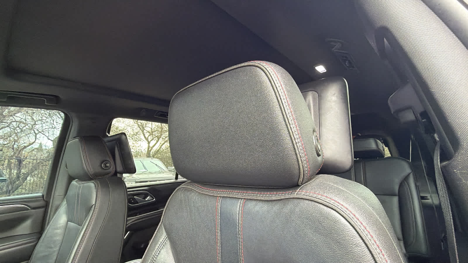 Thumbnail: 2021 Chevrolet Tahoe - 11