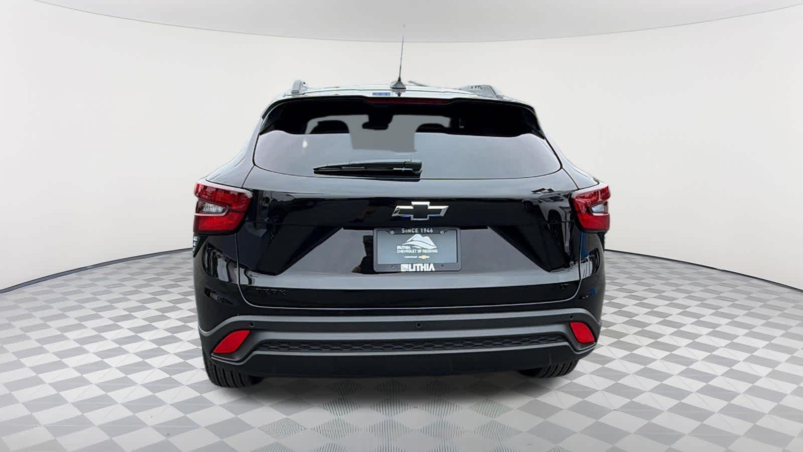 Thumbnail: 2026 Chevrolet Trax - 6