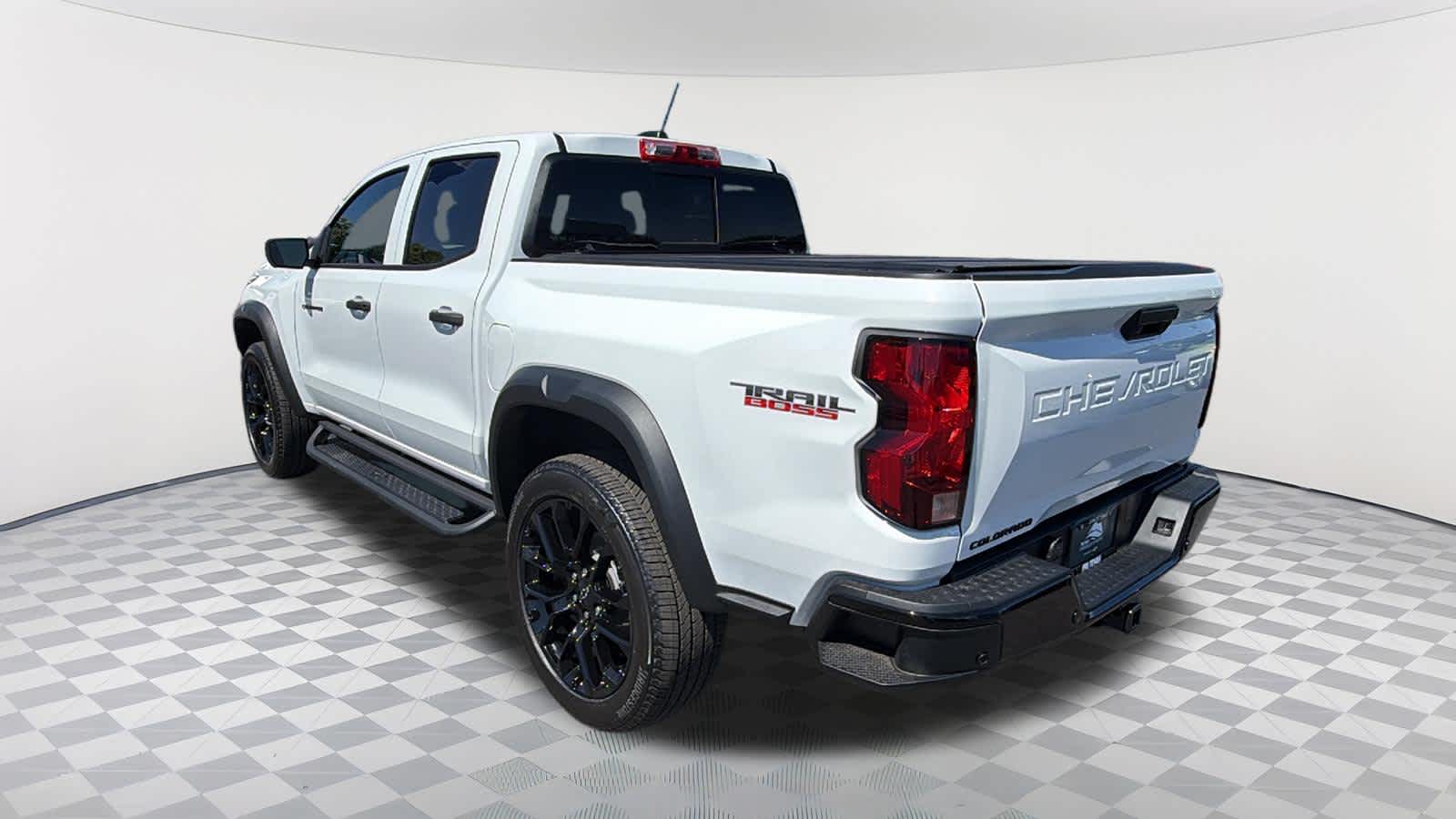 2026 Chevrolet Colorado Trail Boss - Photo 7