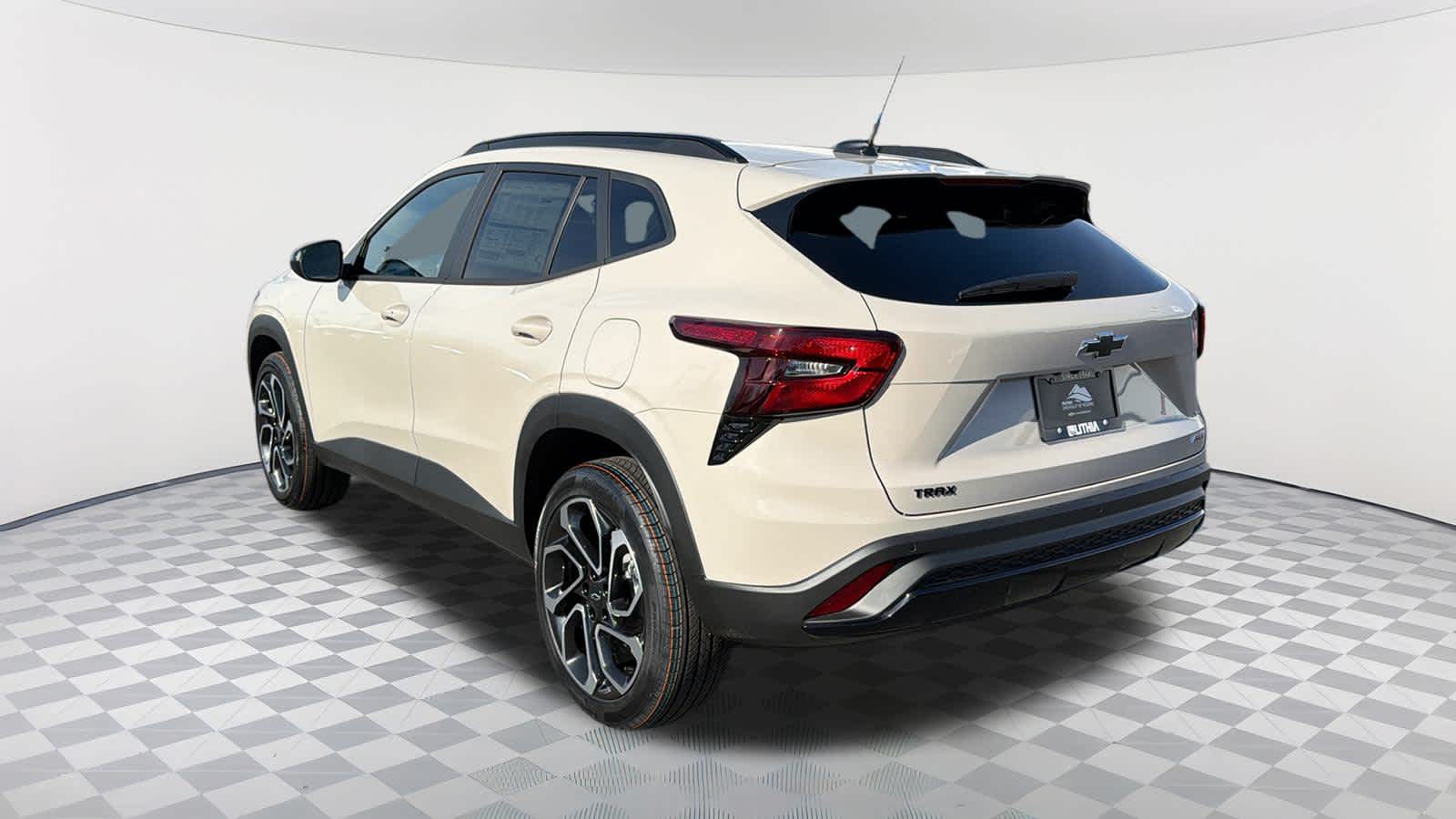 Thumbnail: 2026 Chevrolet Trax - 7