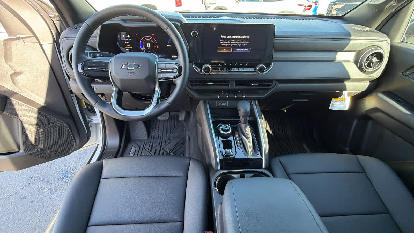 Thumbnail: 2025 Chevrolet Colorado - 26