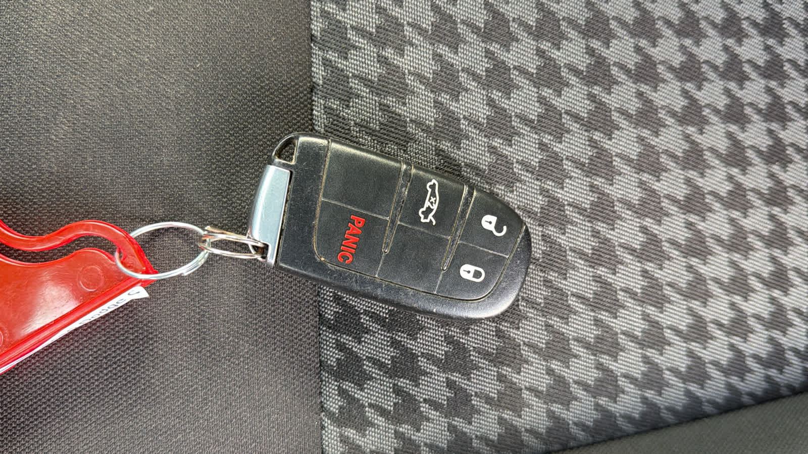 Thumbnail: 2020 Dodge Challenger - 28