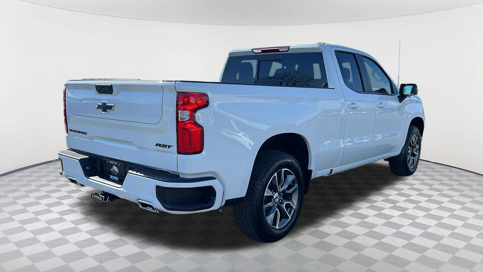 Thumbnail: 2025 Chevrolet Silverado 1500 - 5