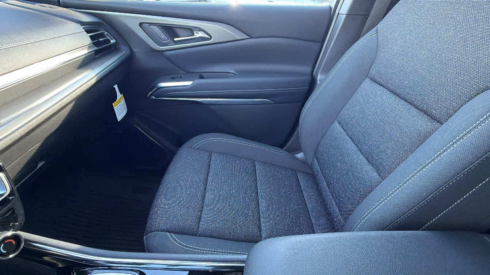 Thumbnail: 2026 Chevrolet Traverse - 12