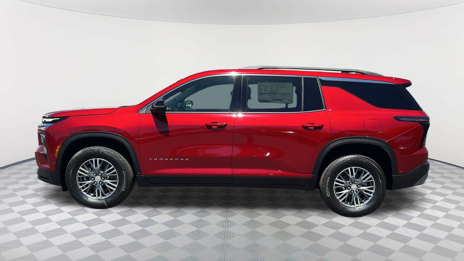 Thumbnail: 2025 Chevrolet Traverse - 8