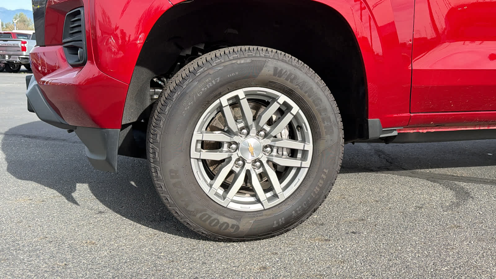 Thumbnail: 2026 Chevrolet Colorado - 9