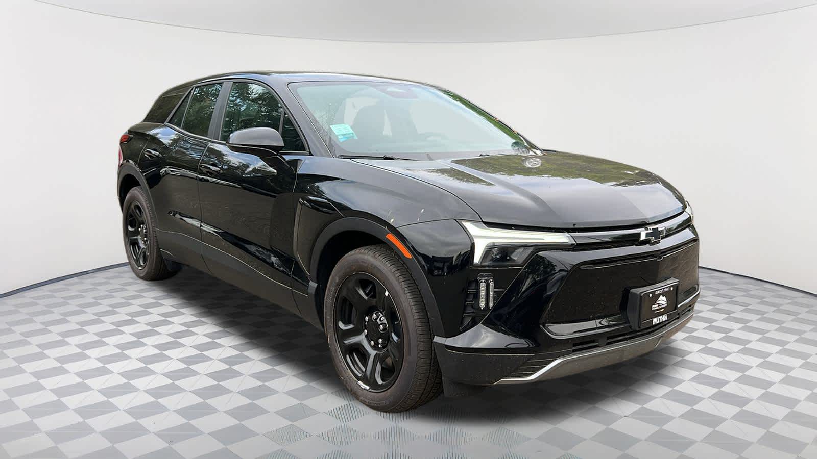 Thumbnail: 2024 Chevrolet Blazer EV - 3