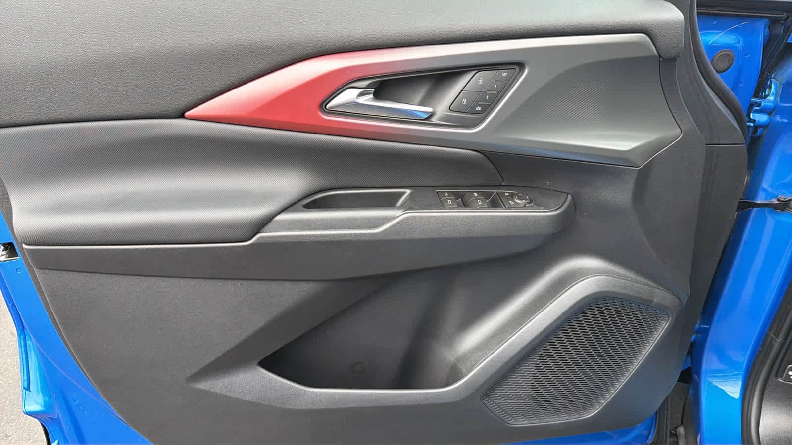 Thumbnail: 2026 Chevrolet Equinox - 23