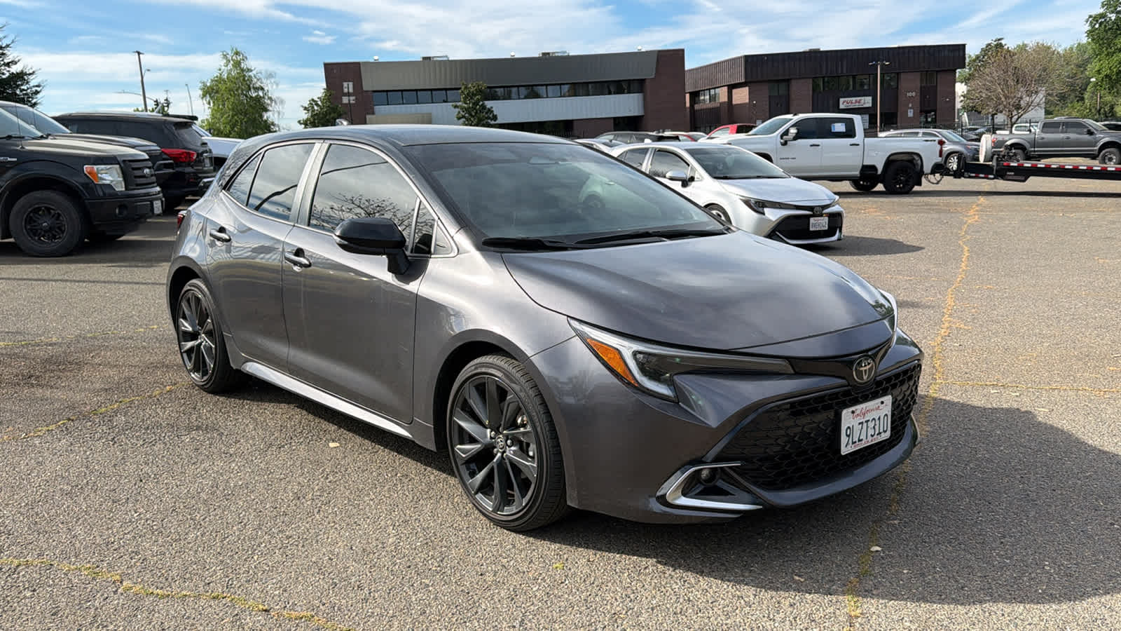 Thumbnail: 2024 Toyota Corolla - 3