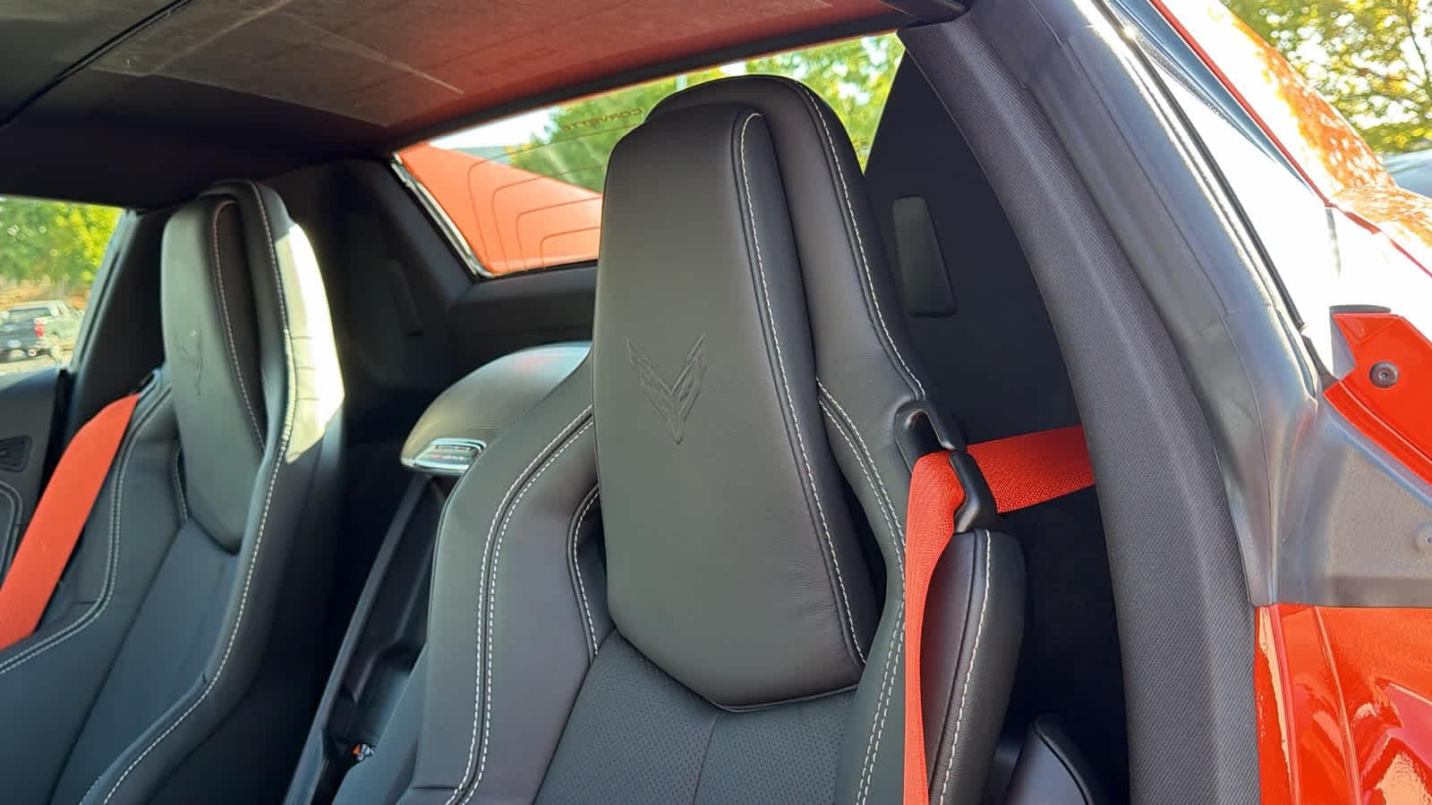 2027 Chevrolet Corvette 2LT - Photo 11