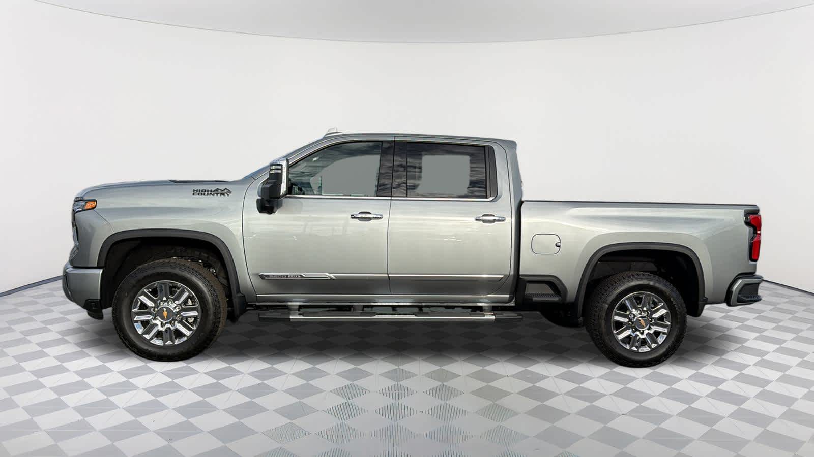 Thumbnail: 2026 Chevrolet Silverado 2500 - 8