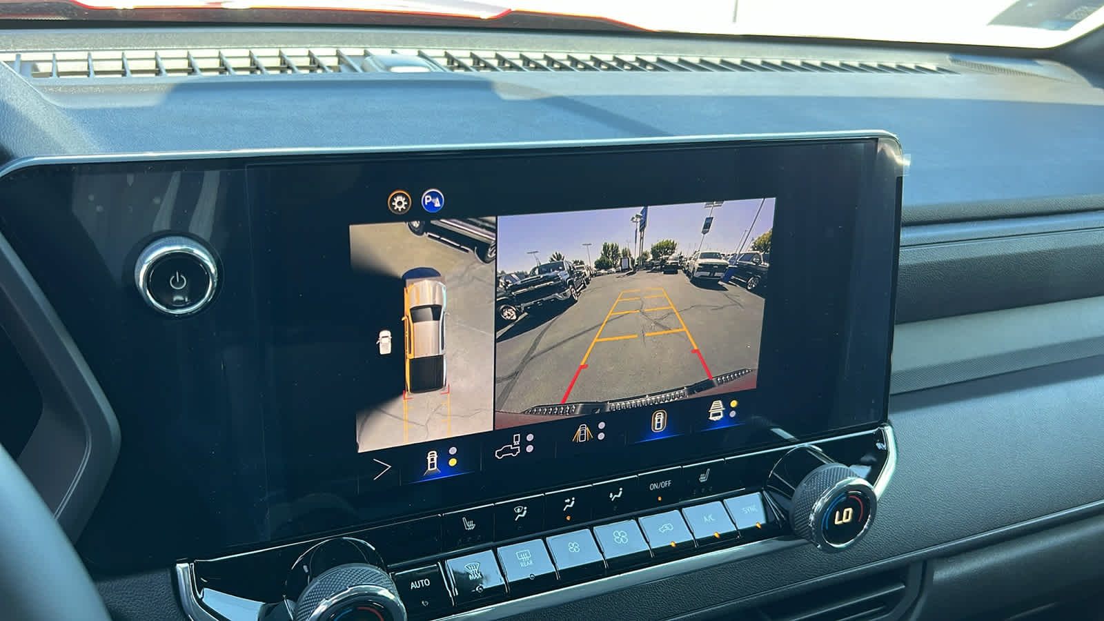 Thumbnail: 2026 Chevrolet Colorado - 16