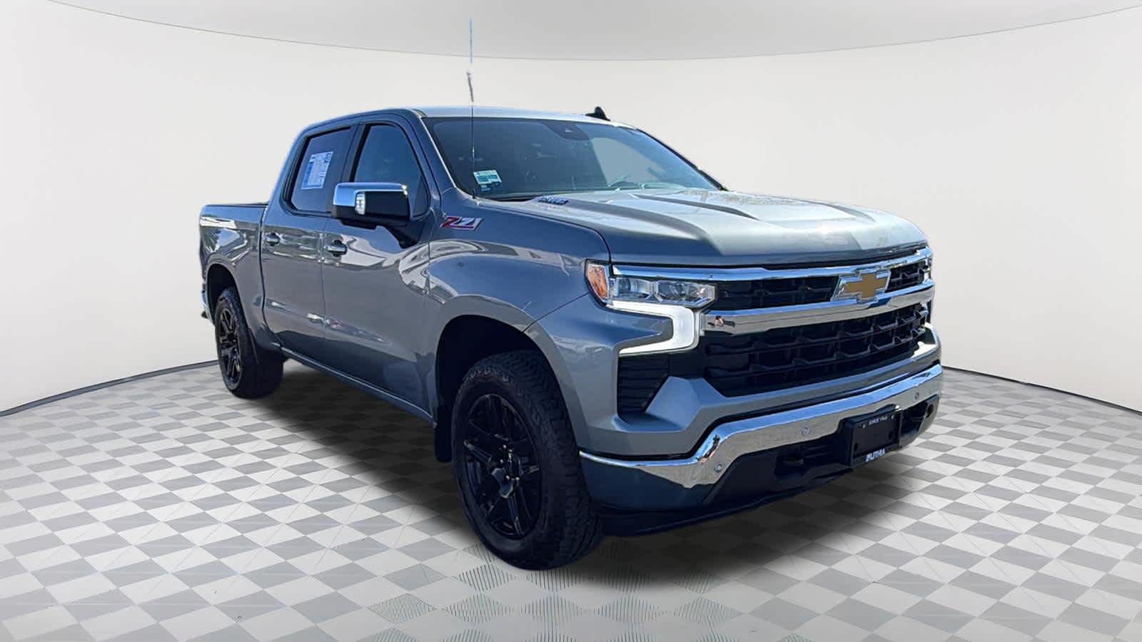 Thumbnail: 2025 Chevrolet Silverado 1500 - 3