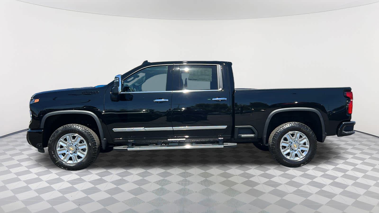 Thumbnail: 2025 Chevrolet Silverado 2500 - 8