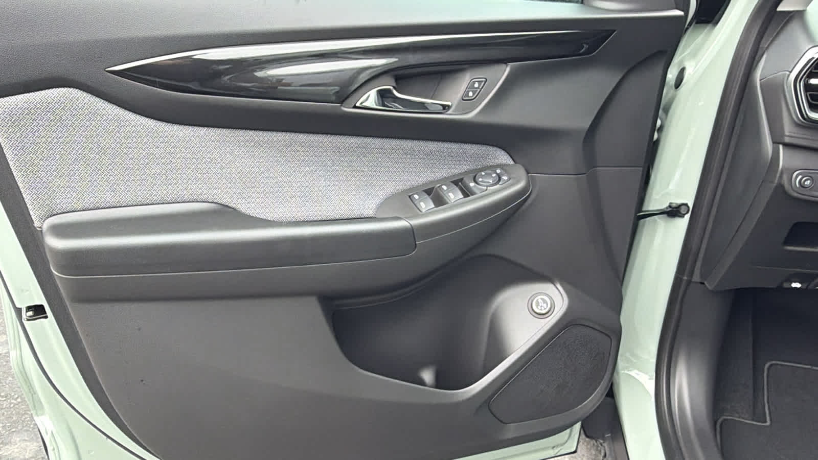 Thumbnail: 2026 Chevrolet TrailBlazer - 23