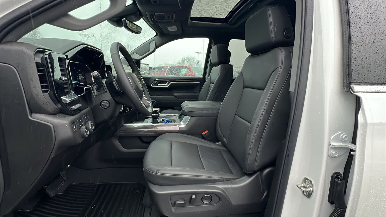 Thumbnail: 2025 Chevrolet Silverado 1500 - 11