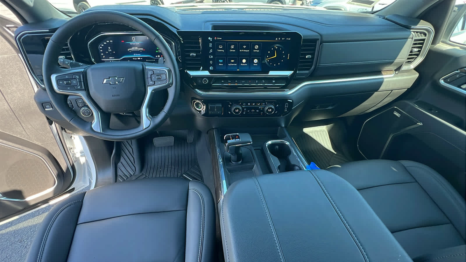 Thumbnail: 2025 Chevrolet Silverado 1500 - 26