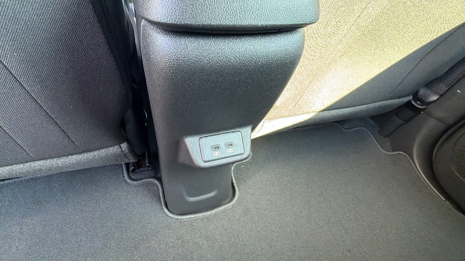Thumbnail: 2027 Chevrolet Bolt EV - 25