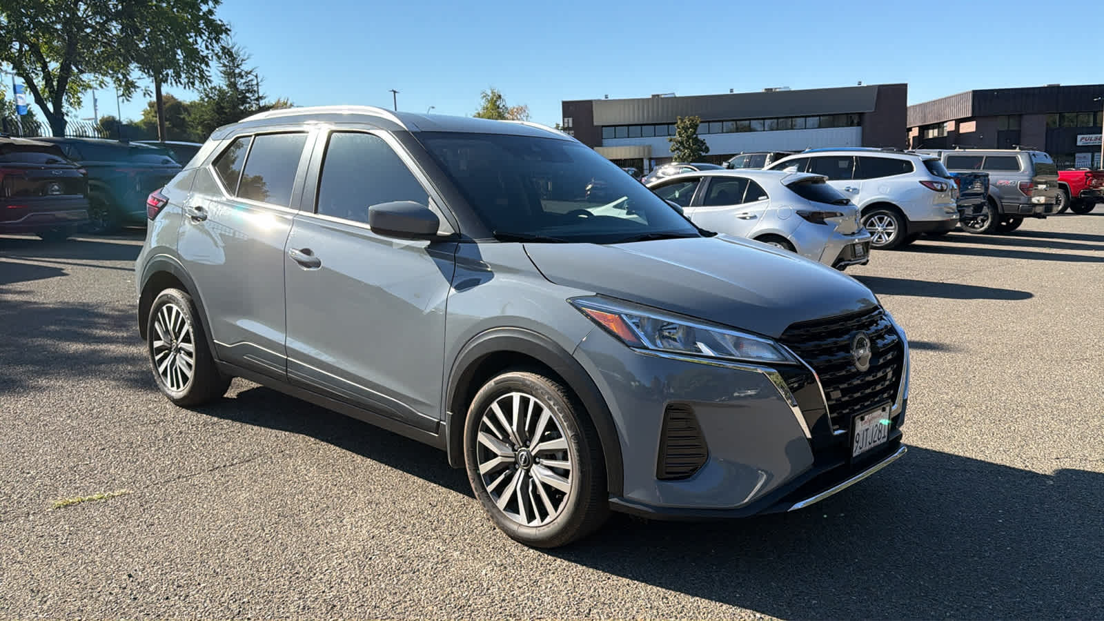 Thumbnail: 2024 Nissan Kicks - 3