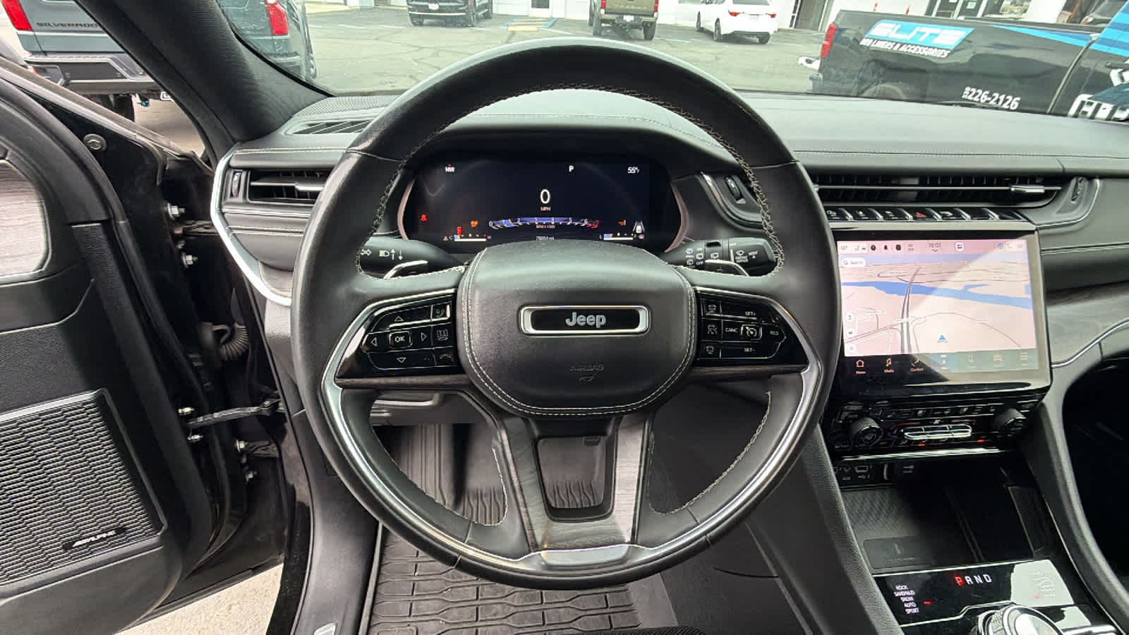 Thumbnail: 2023 Jeep Grand Cherokee - 15