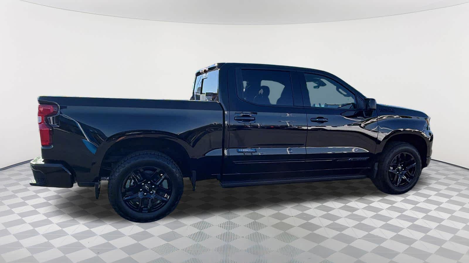 2026 Chevrolet Silverado 1500 High Country - Photo 4