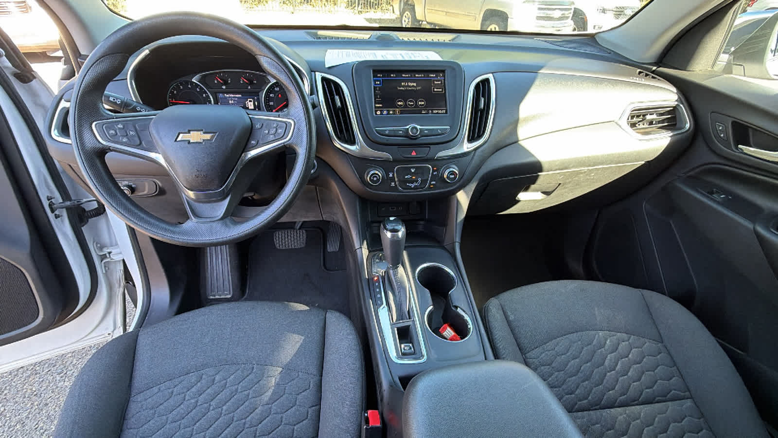 Thumbnail: 2019 Chevrolet Equinox - 18