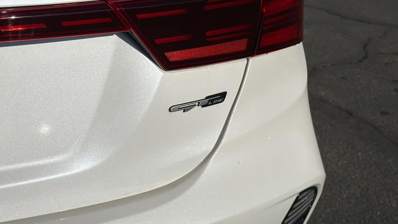 Thumbnail: 2024 Kia Forte - 19