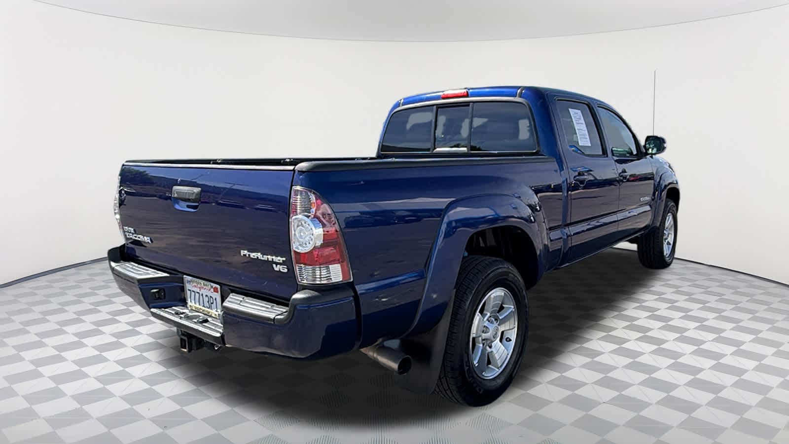 Thumbnail: 2014 Toyota Tacoma - 5