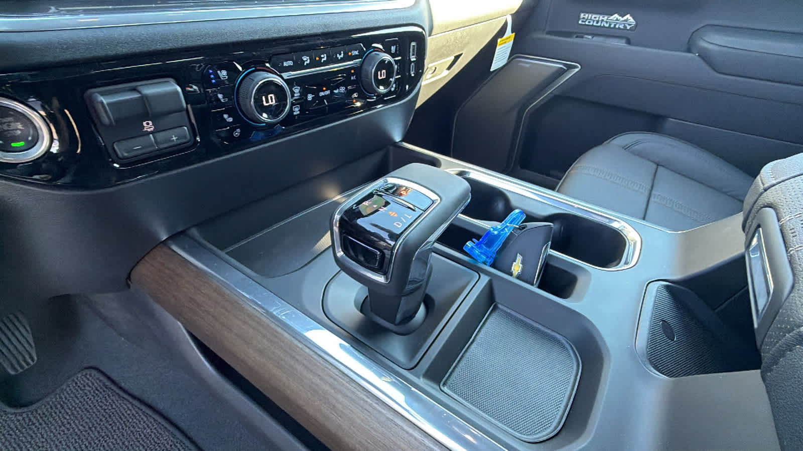 2026 Chevrolet Silverado 1500 High Country - Photo 13