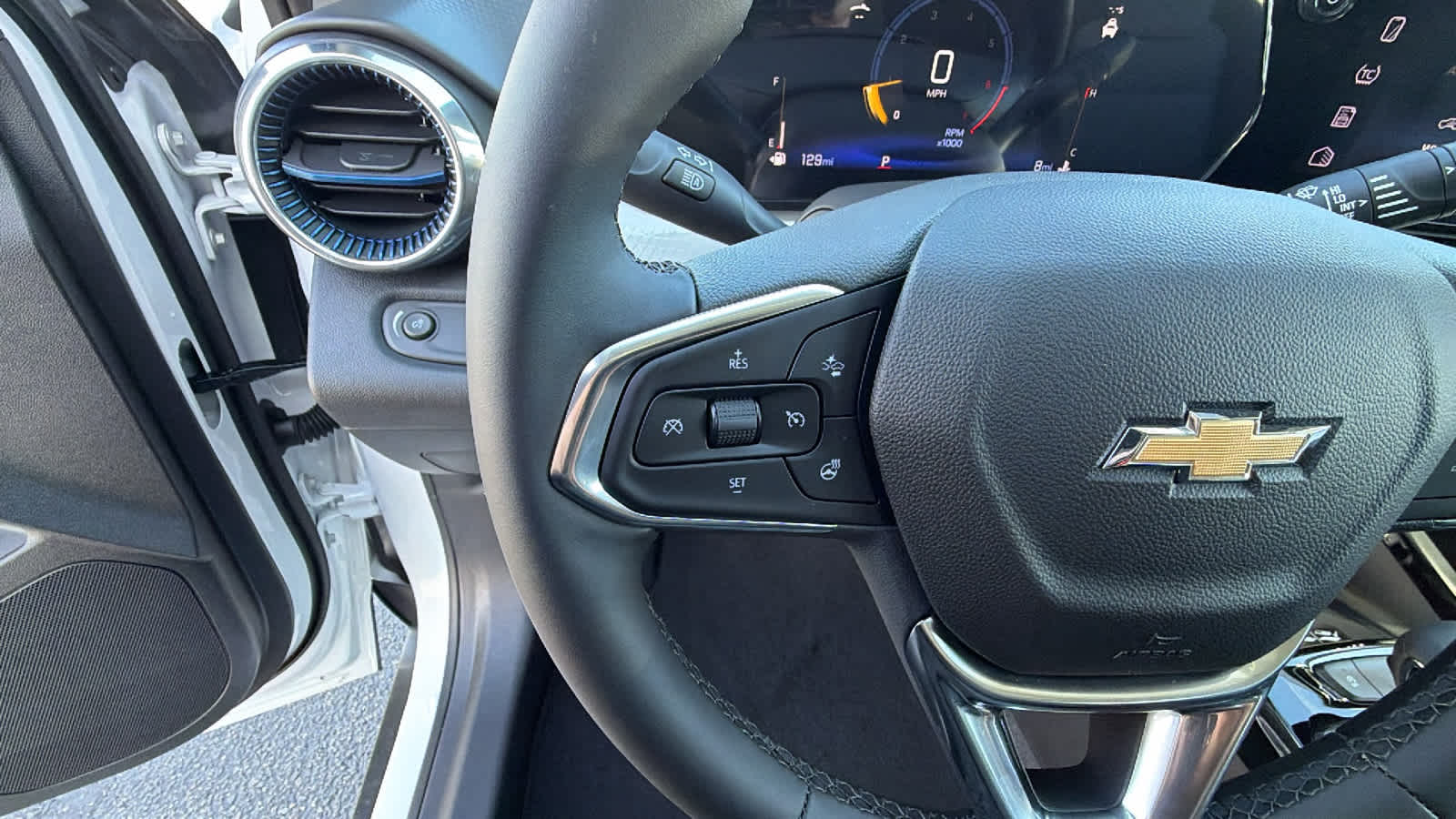 Thumbnail: 2026 Chevrolet Trax - 19