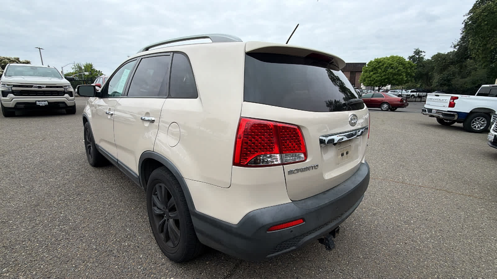Thumbnail: 2011 Kia Sorento - 7