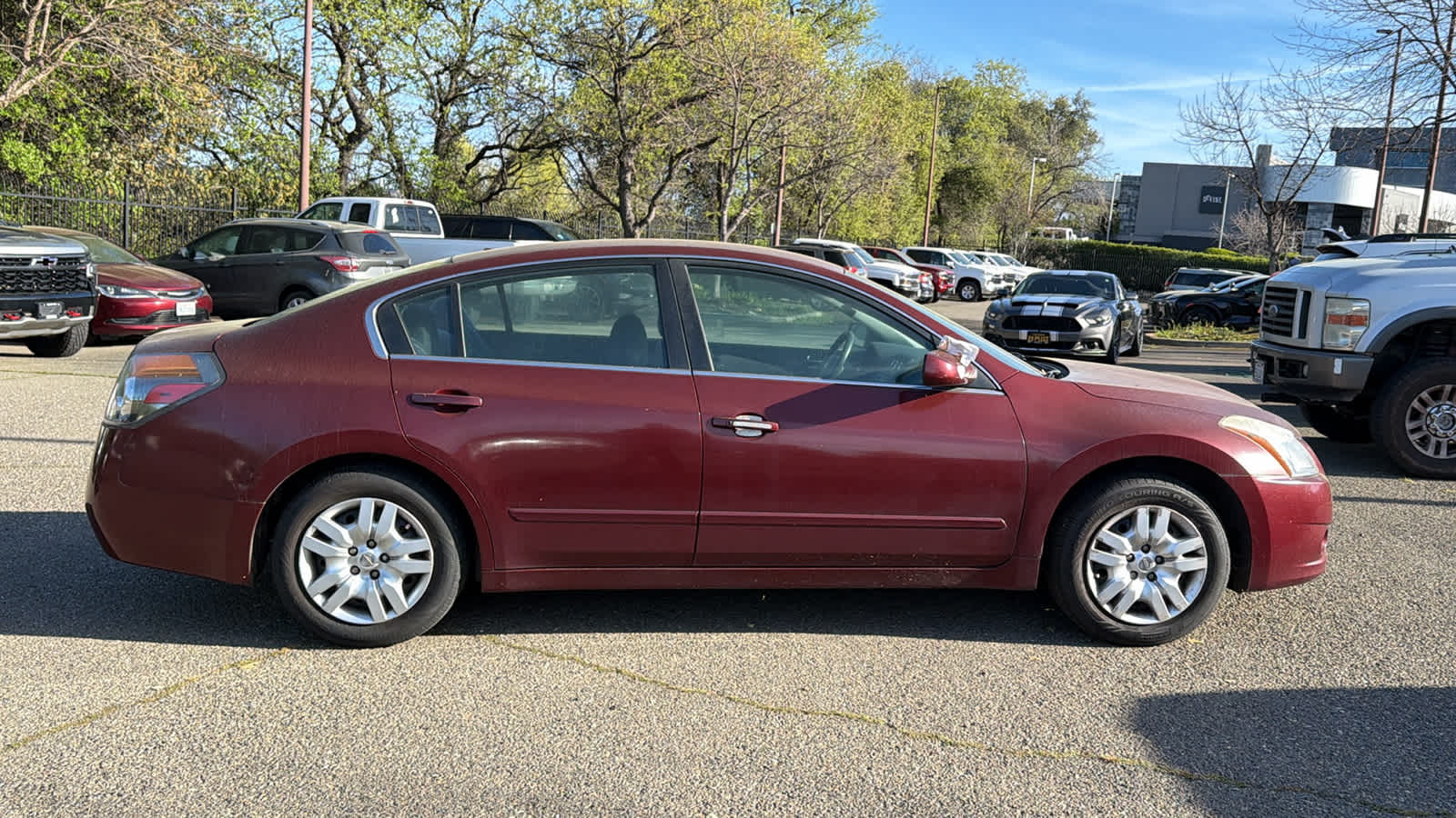 Thumbnail: 2012 Nissan Altima - 4