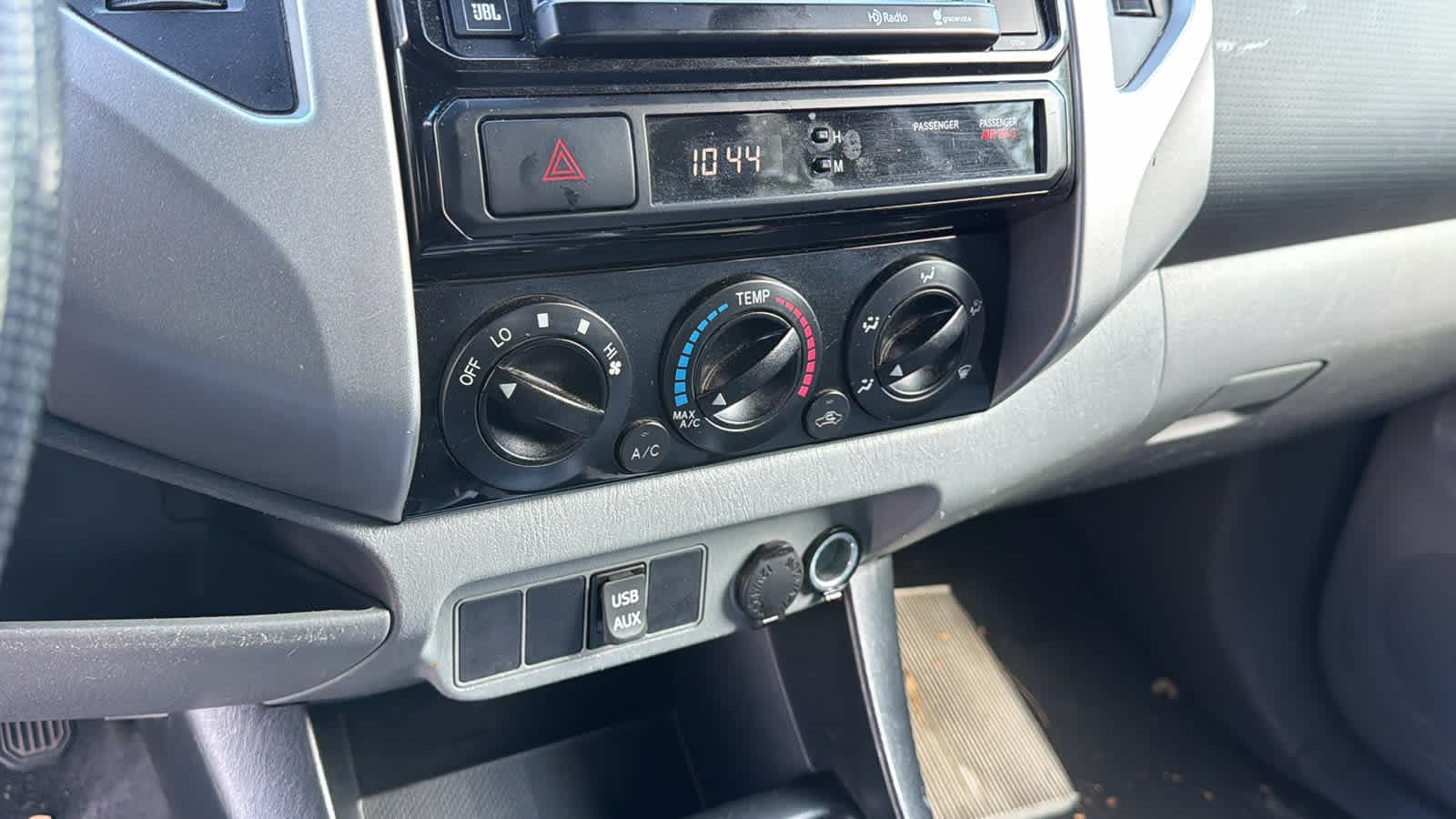 Thumbnail: 2014 Toyota Tacoma - 13