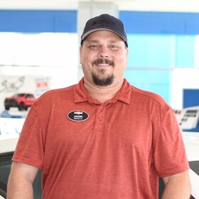Staff member Jason Carter from ID_3f1a9f4ac5fe