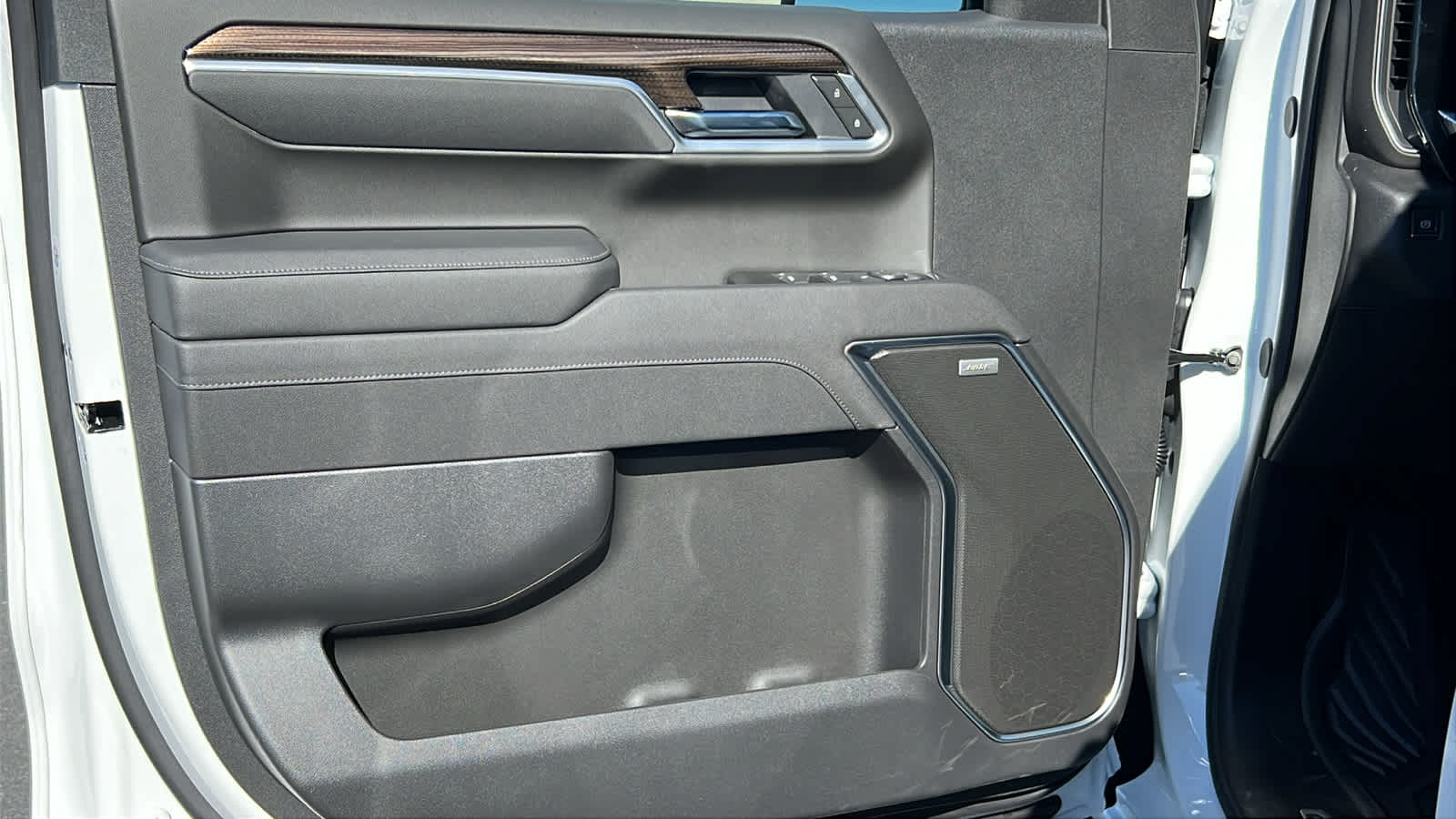 Thumbnail: 2025 Chevrolet Silverado 1500 - 23