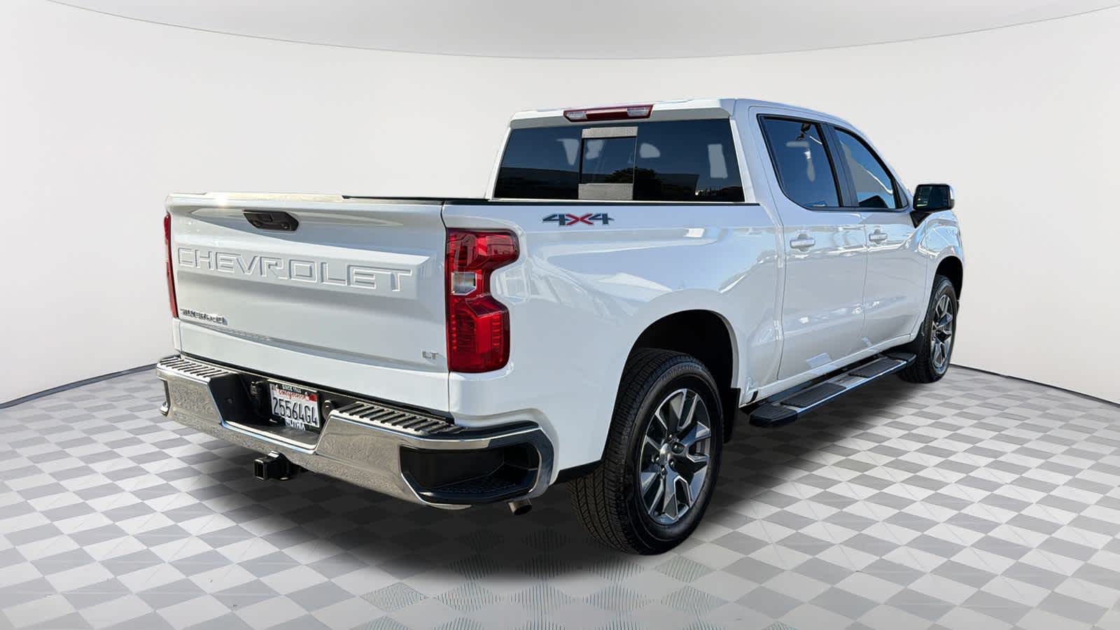 Thumbnail: 2025 Chevrolet Silverado 1500 - 5