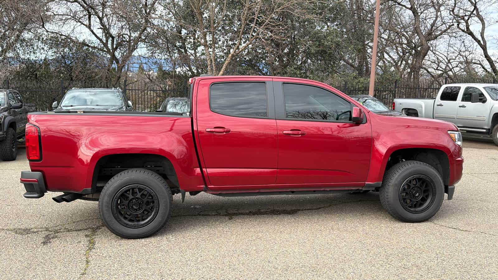 Thumbnail: 2019 Chevrolet Colorado - 4