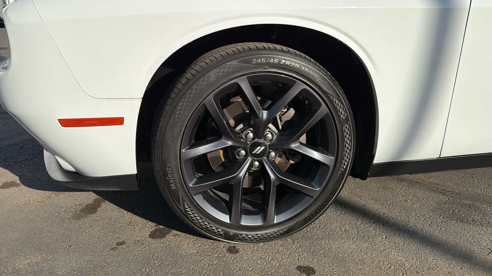 Thumbnail: 2019 Dodge Challenger - 9