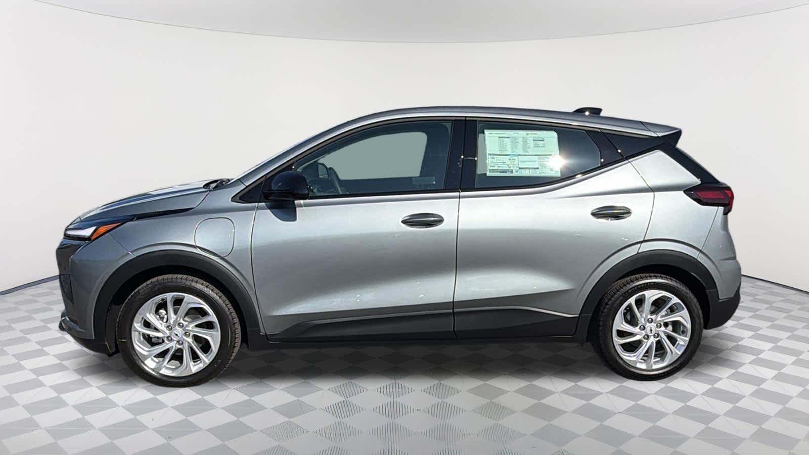 Thumbnail: 2027 Chevrolet Bolt EV - 8