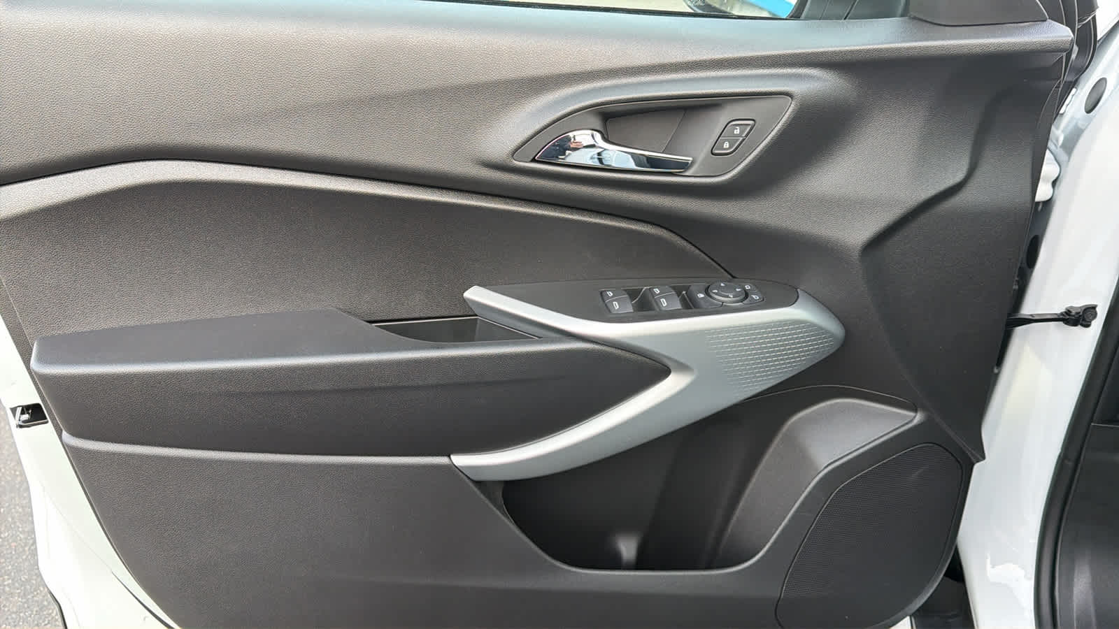 Thumbnail: 2026 Chevrolet Trax - 23