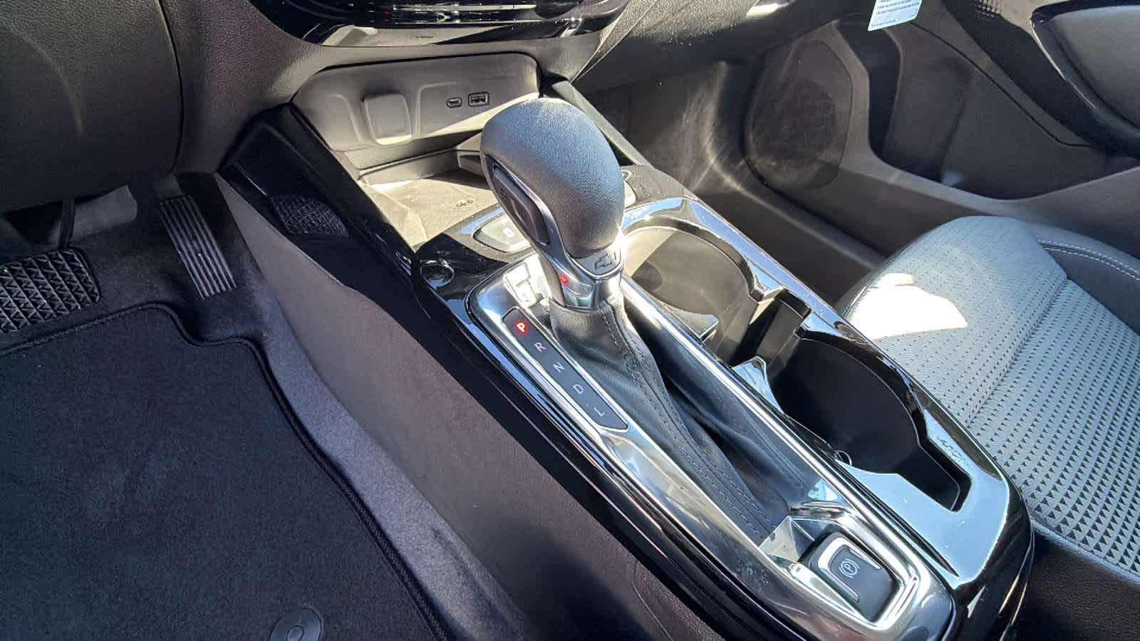 Thumbnail: 2026 Chevrolet Trax - 13