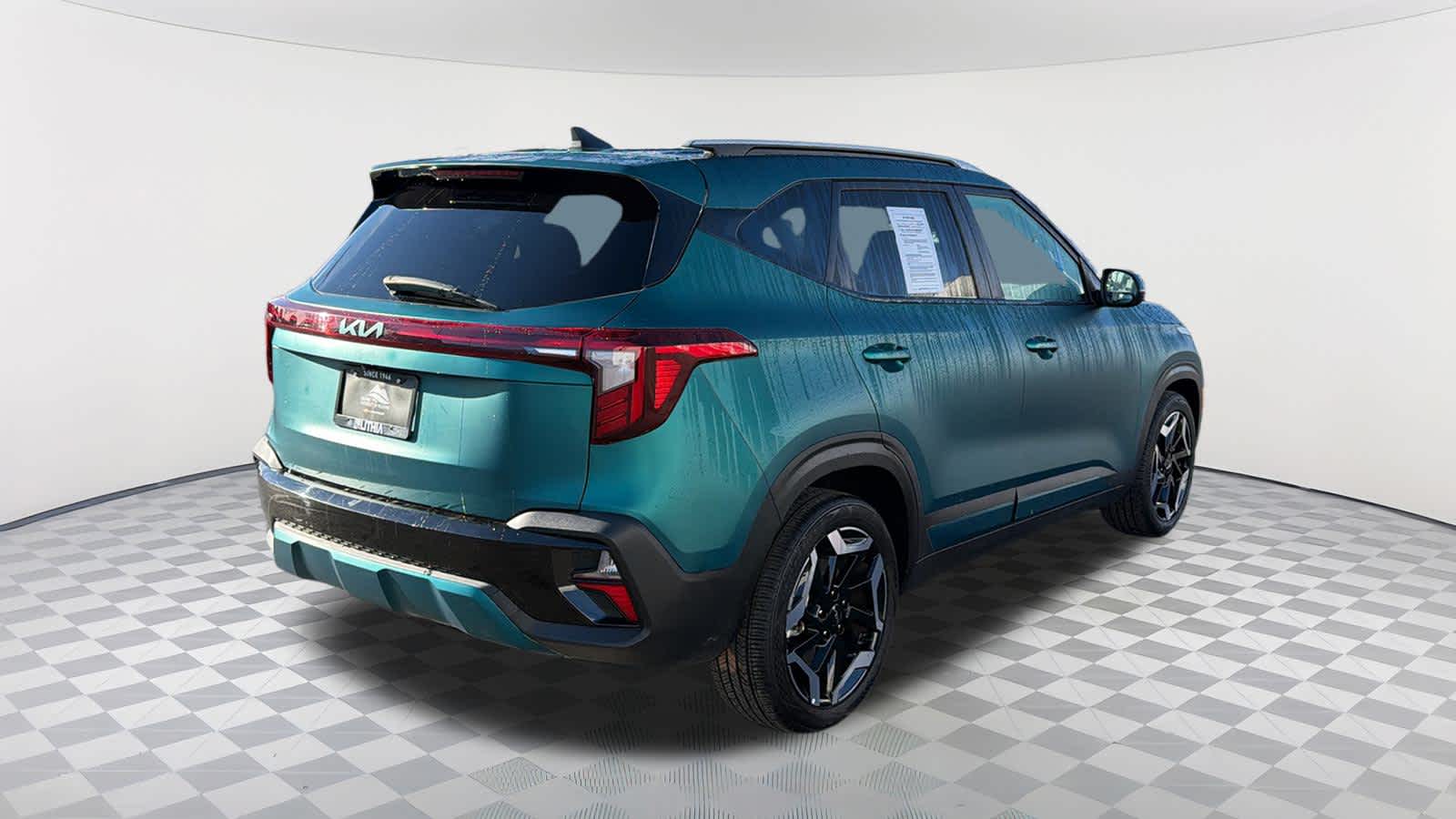 Thumbnail: 2024 Kia Seltos - 5