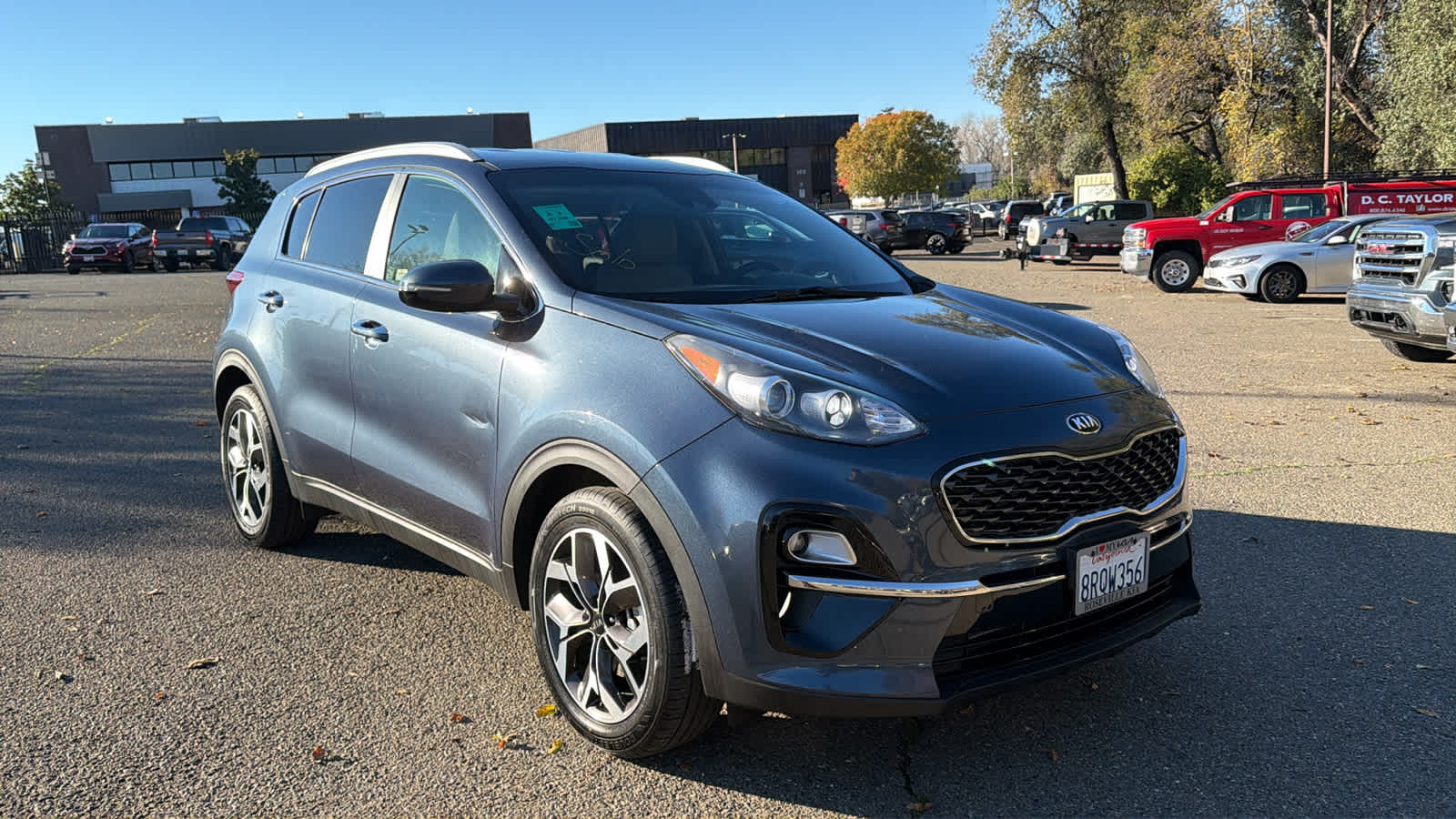 2020 Kia Sportage EX photo 3