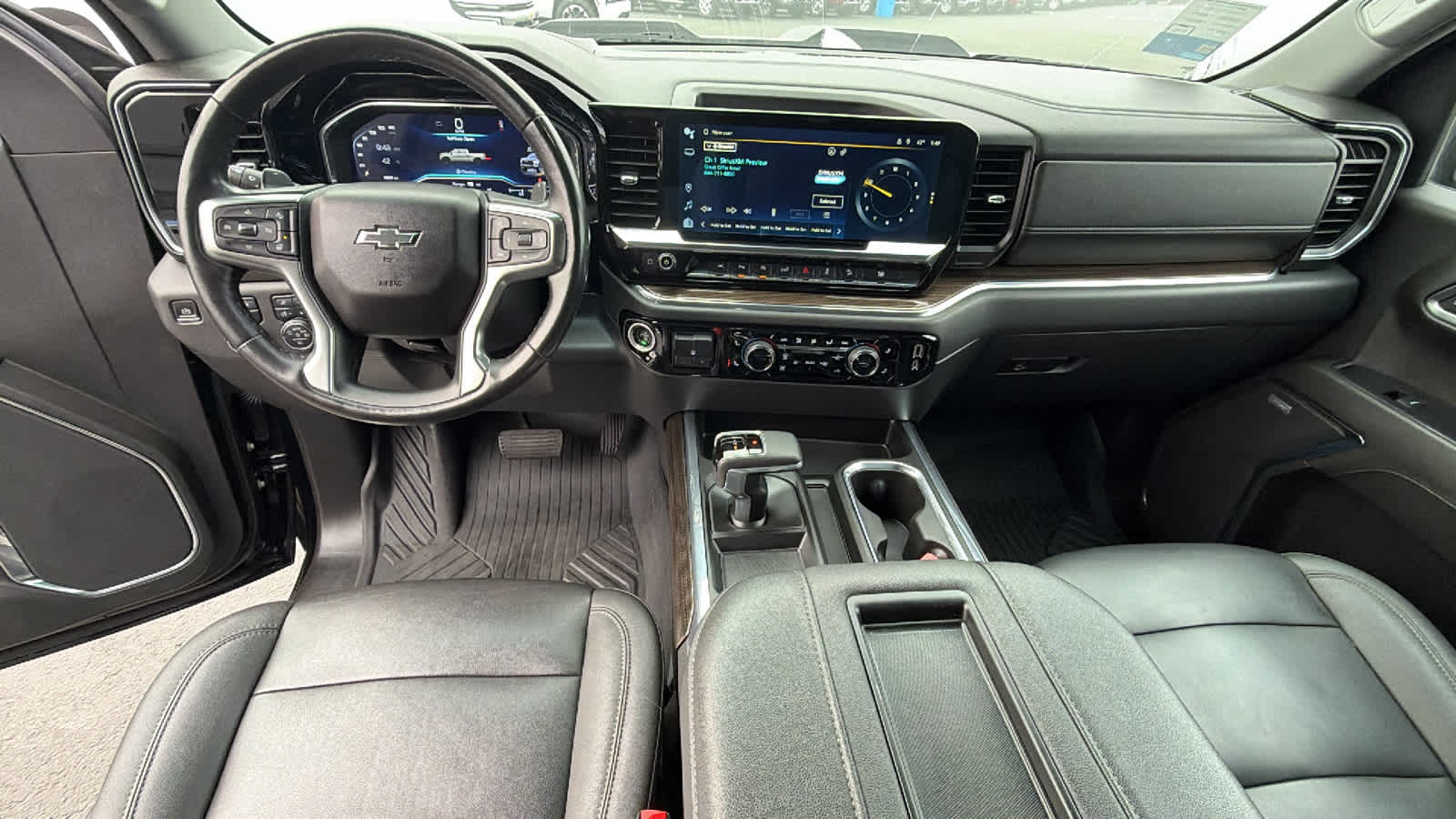 Thumbnail: 2022 Chevrolet Silverado 1500 - 26