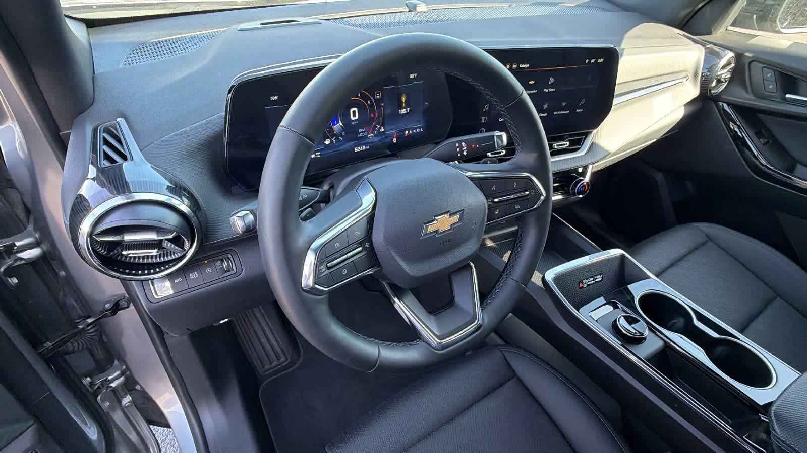 Thumbnail: 2026 Chevrolet Equinox - 10
