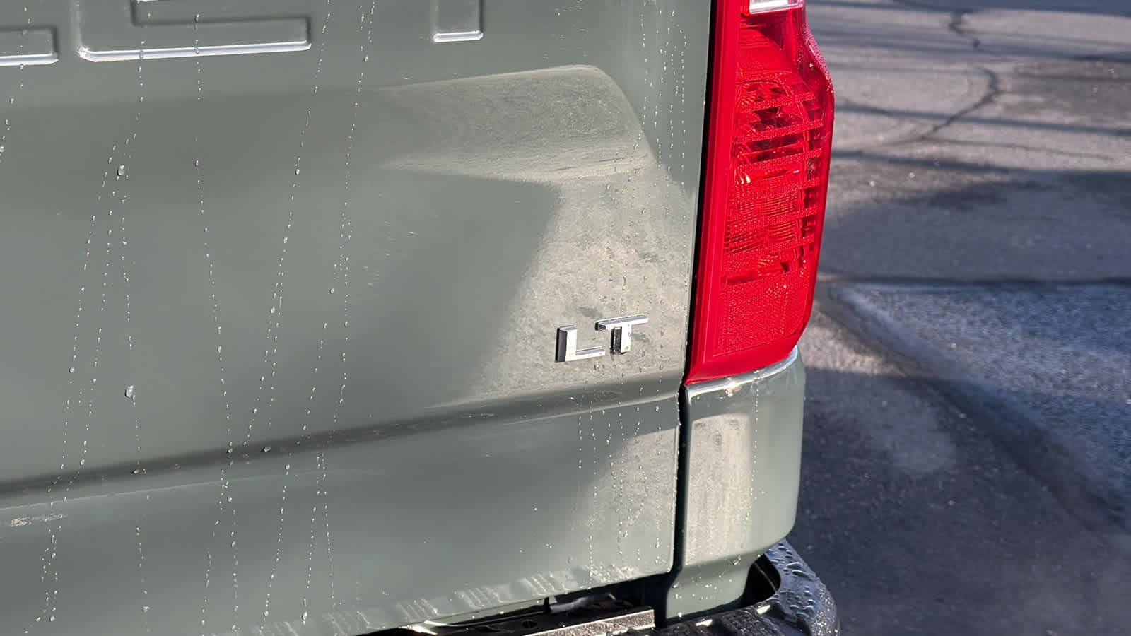 Thumbnail: 2026 Chevrolet Silverado 1500 - 28