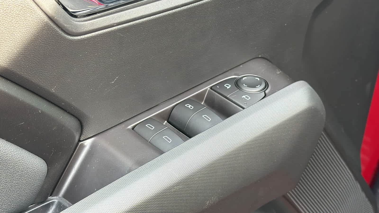 Thumbnail: 2026 Chevrolet Colorado - 22