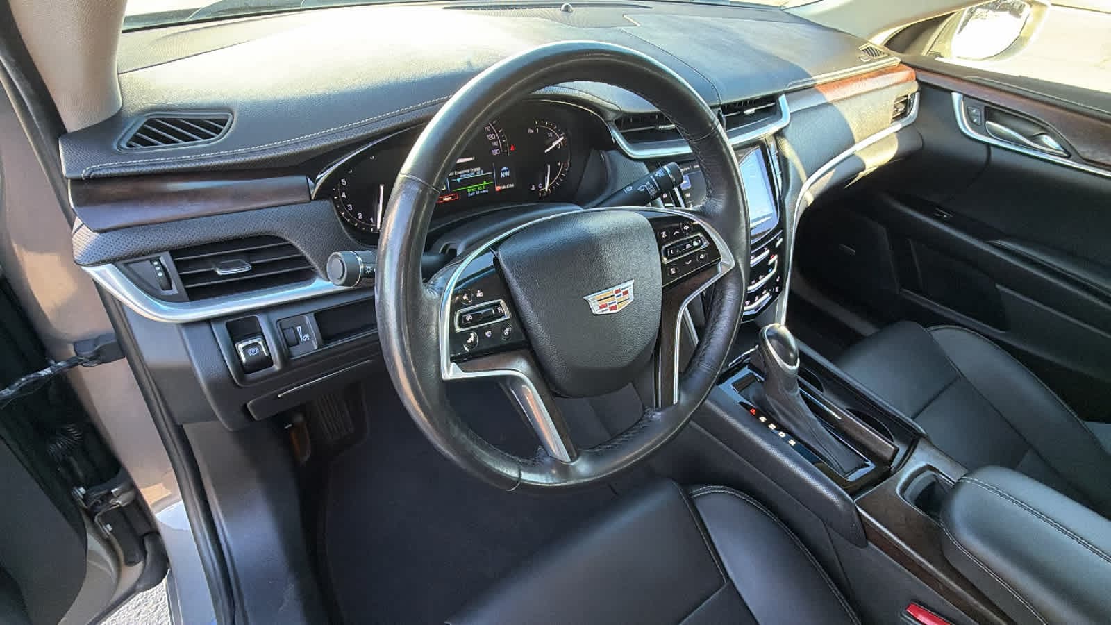 Thumbnail: 2019 Cadillac XTS - 10